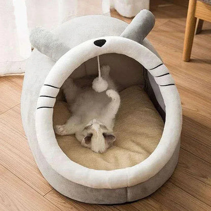 Cozy Cat Cuddle Bed